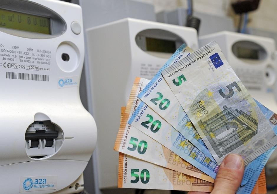 Gas e luce raddoppiati in un anno: Pistoia nella top ten dei rincari 