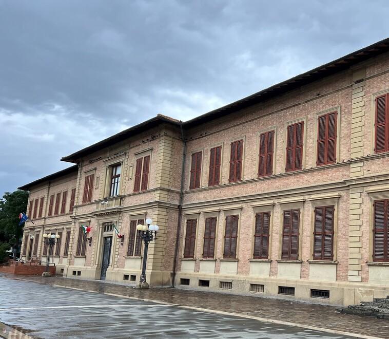 La scuola elementare Masih di piazza della Libertà