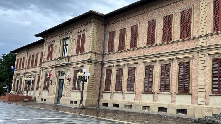 La scuola elementare Masih di piazza della Libertà