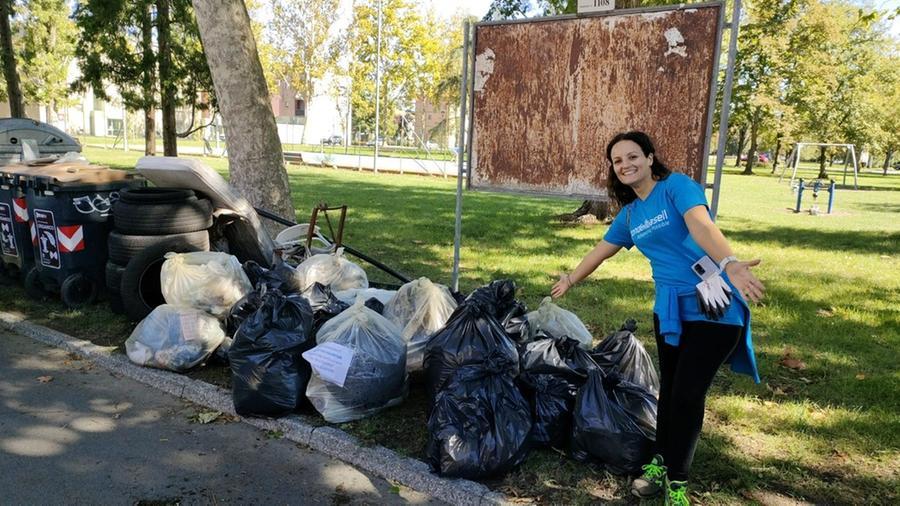 Sessanta sacchi di rifiuti, Ferrara ora è più pulita
