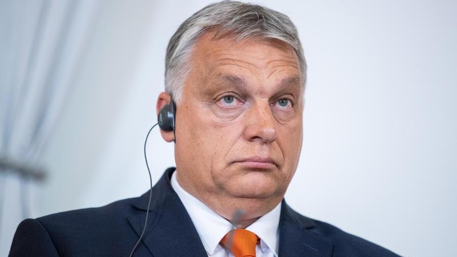 L'Ue pronta a tagliare 7,5 miliardi di fondi a Orban