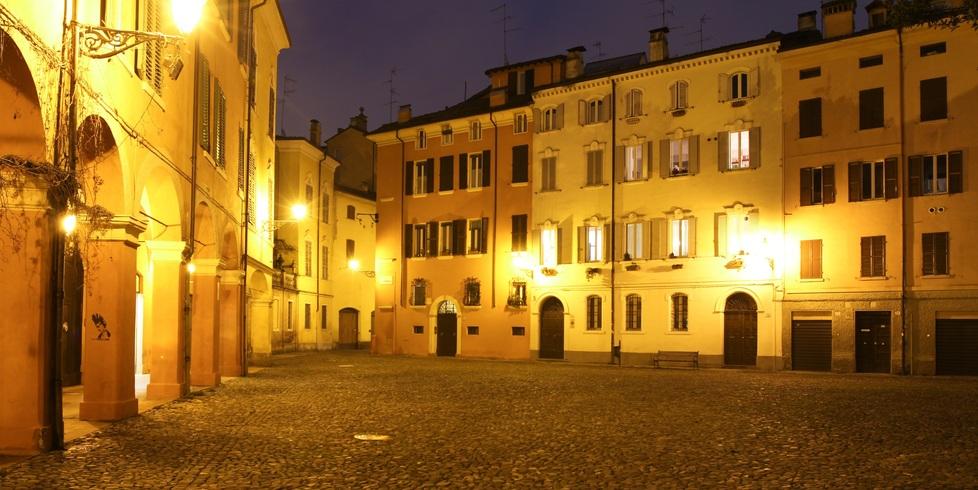 Modena. Pomposa: rissa tra venti giovani 