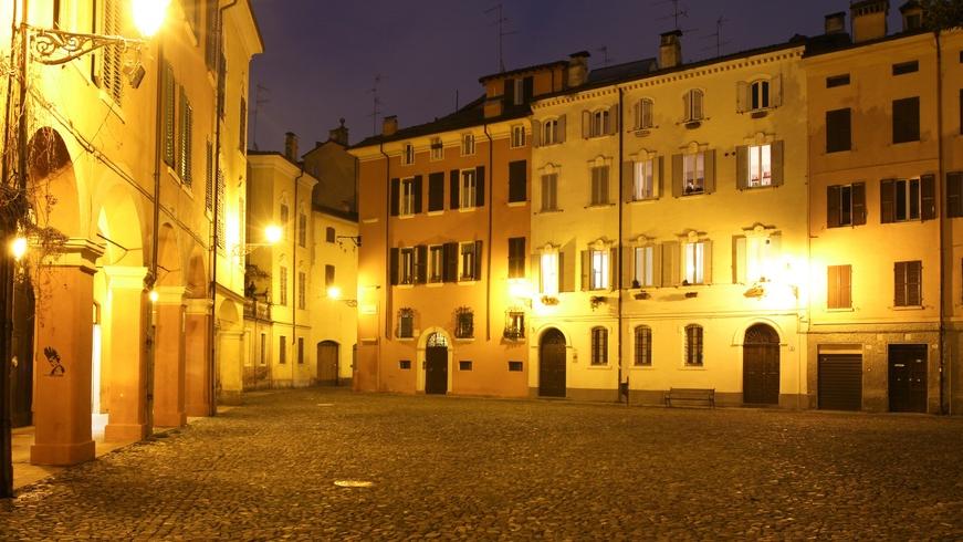 Modena. Pomposa: rissa tra venti giovani