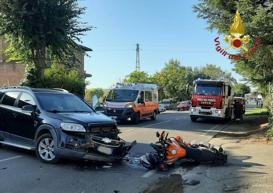Incidente a Vignola: auto contro moto in via per Spilamberto