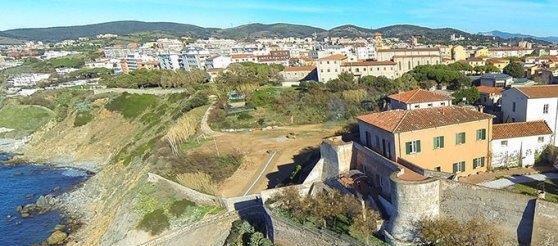 Piombino, Villa Vittoria è contesa: la lite arriva in tribunale 
