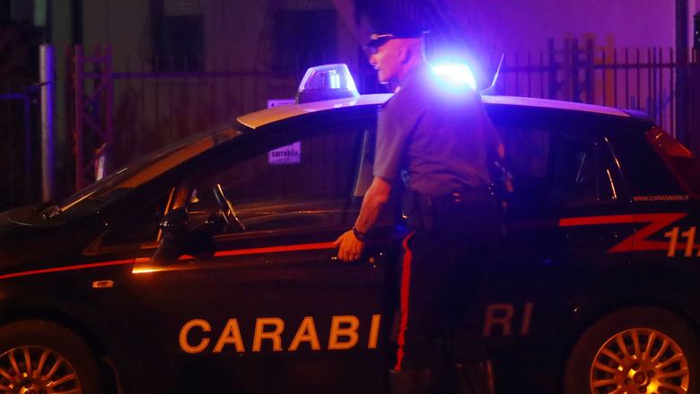 Notte di caos in piazza del Luogo Pio: grida, confusione e un arresto per resistenza e lesioni