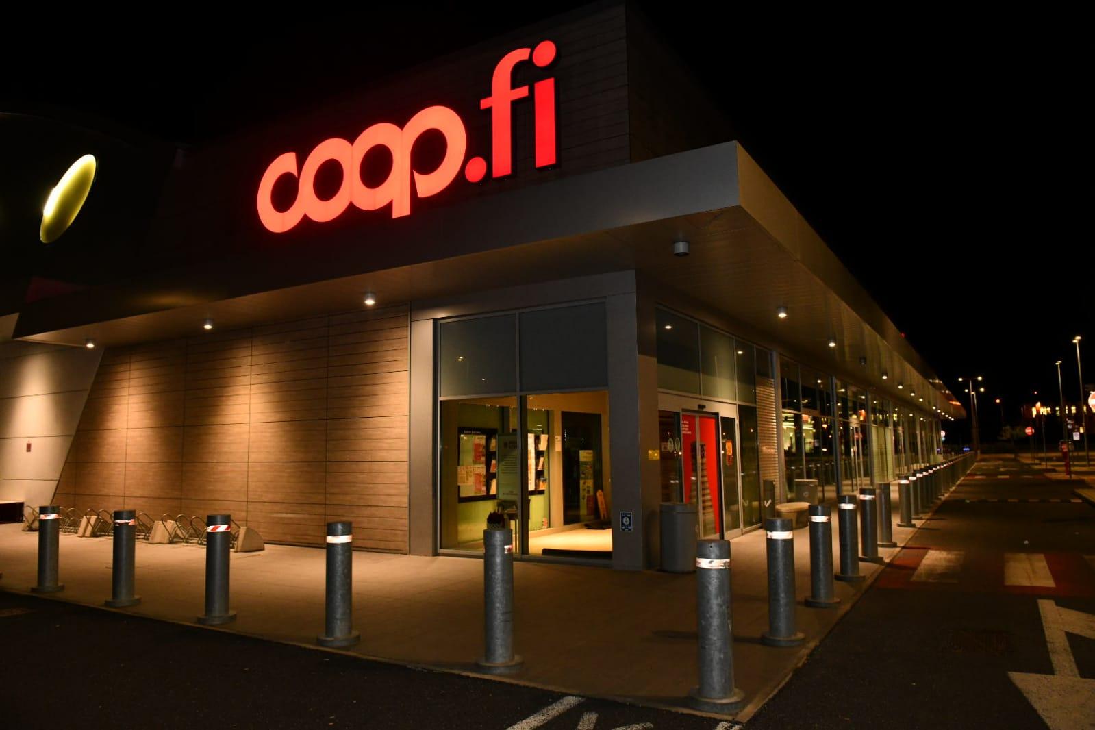 Rubano la cassa del bancomat Mps dentro la Coop a San Filippo
