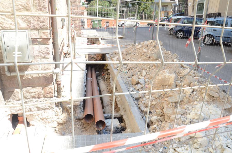 scavo abbanoa in via copenaghen