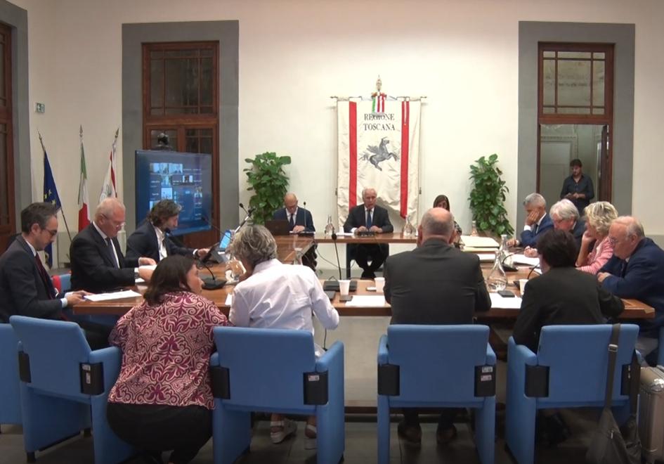 Piombino, rigassificatore attivo da aprile: l’Italia non andrà in deficit di gas 