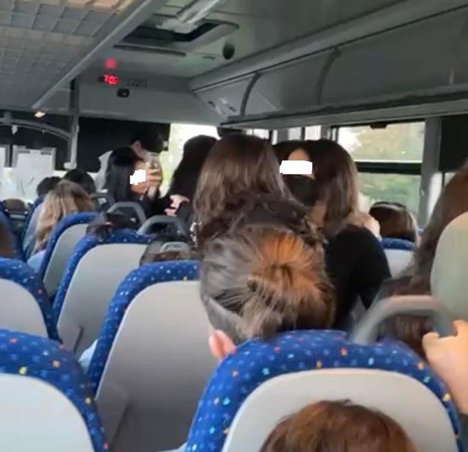 Ostellato, bus pieni: studenti in rivolta