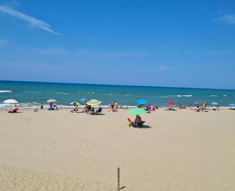 A Marina di Vecchiano un altro furto in un’auto