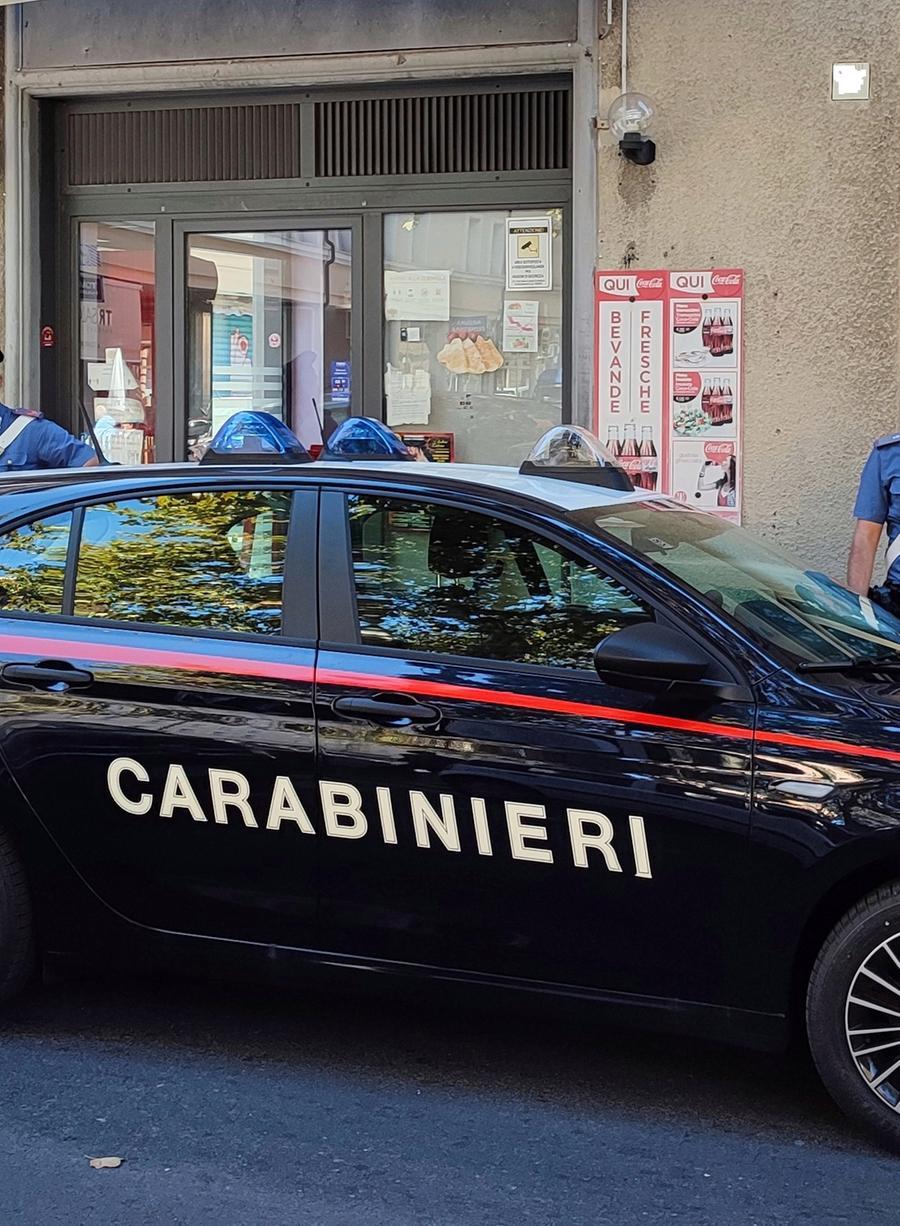 Sporcizia nel locale, chiuso un bar in piazza XX Settembre