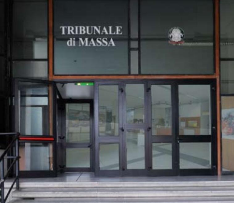 Revolver e razzo in cassaforte, il perito: sono pezzi da museo