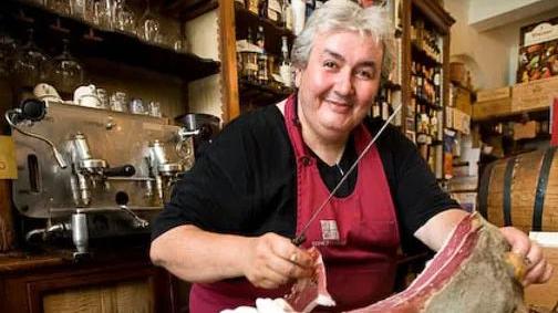 Castelnuovo in lutto per la morte di Andrea Bertucci