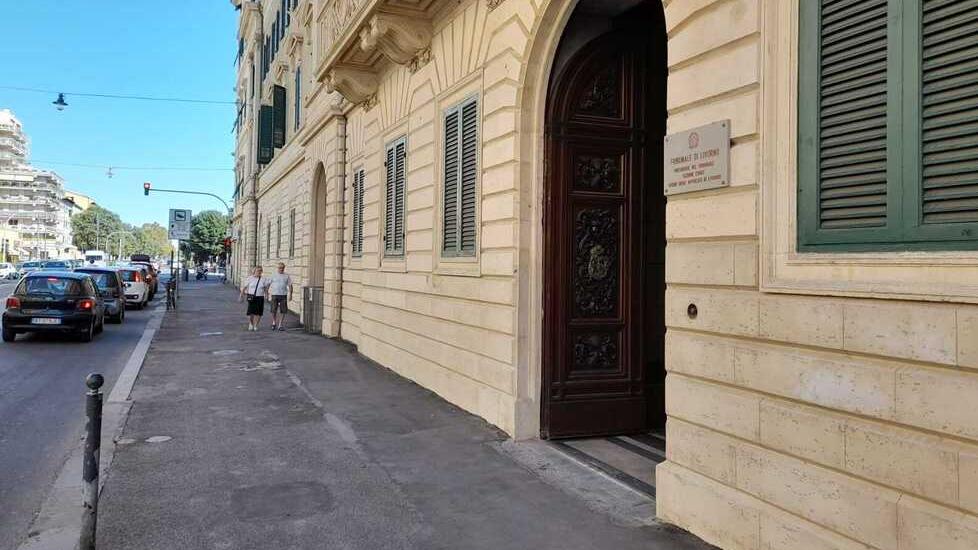 Sparano in via de Larderel