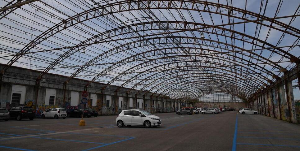 Lavori al parcheggio multipiano a Pontedera, viale Piaggio a rischio caos 