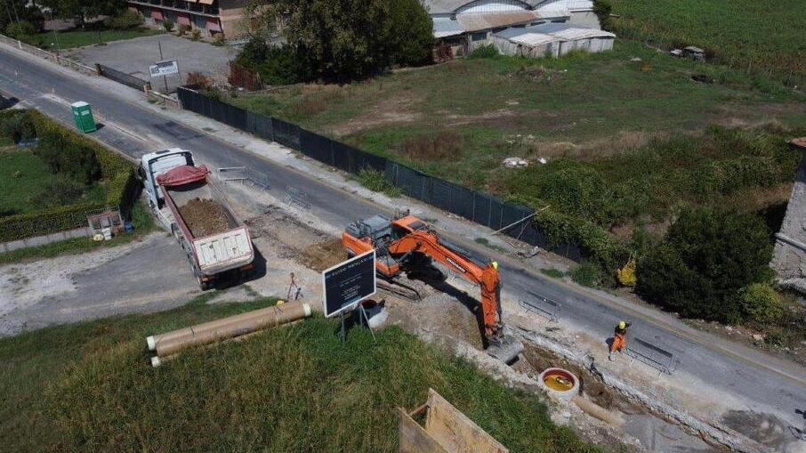 Cantiere in viale Europa a Capannori, una pausa per Natale