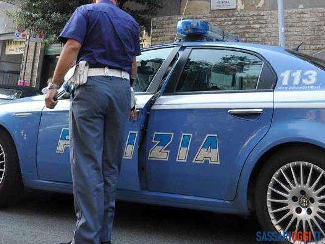 Sassari, in casa cocaina, metadone e 16mila euro in contanti: giovane arrestato