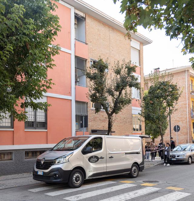 Formigine, il ricordo dell'uomo precipitato dall'alto: «Mio fratello Alessandro amava far stare bene le persone e adorava suo figlio» 