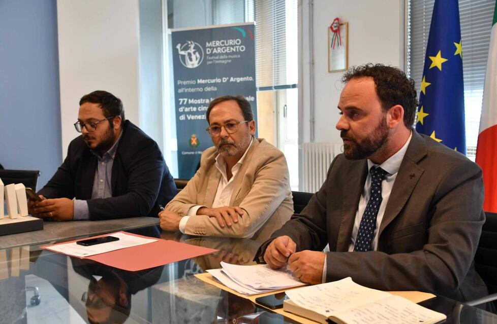 Bonifiche, ecco la doccia gelata: «Saltano l’appalto e i fondi»