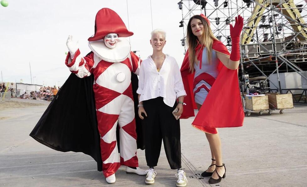 Viareggio, Bebe Vio scende in pedana in versione modella a Villa Ariston 