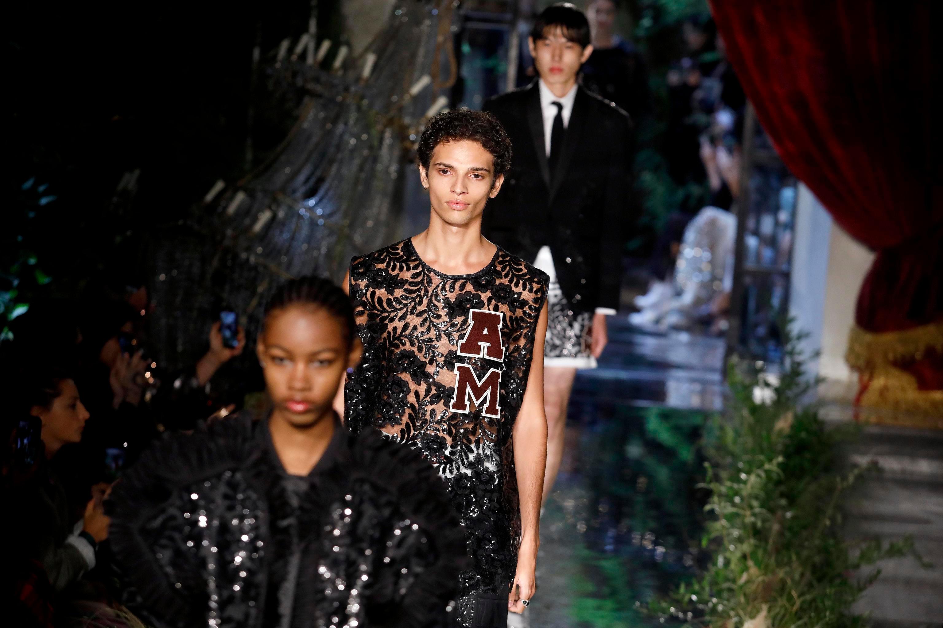 Antonio Marras: «I miei stracci per comunicare fratellanza al mondo» 