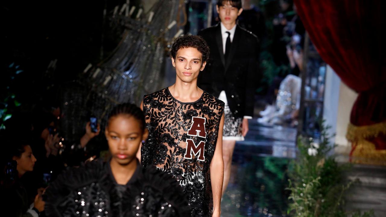 Antonio Marras: «I miei stracci per comunicare fratellanza al mondo»