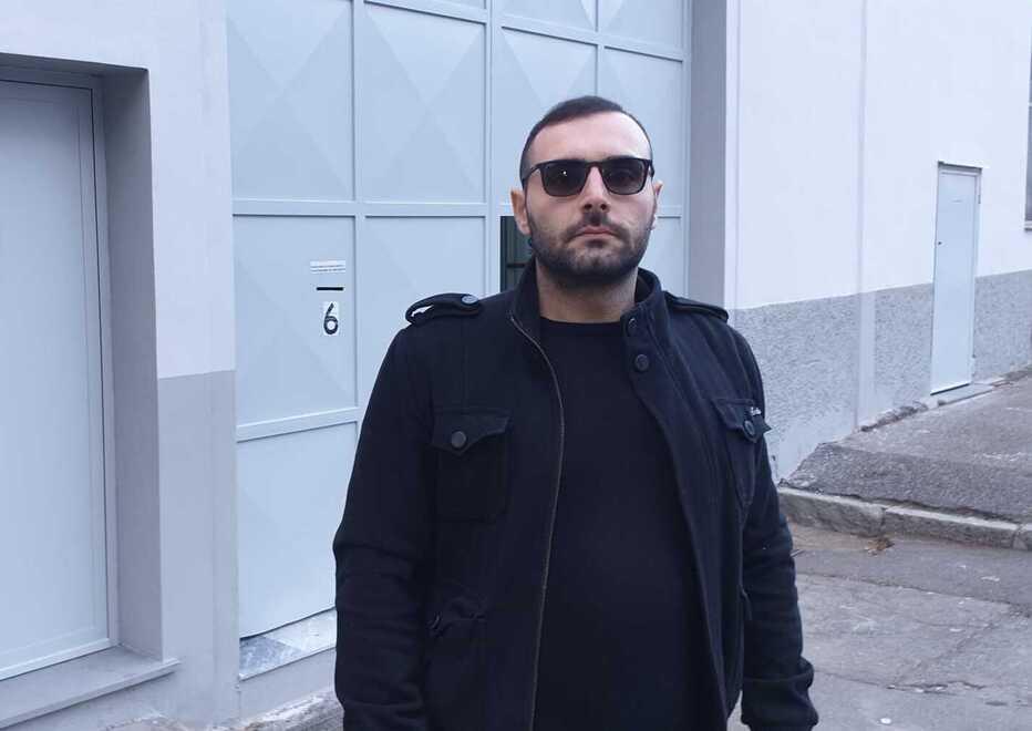 Prato, urla “pagliaccio” al sindaco e viene multato di mille euro