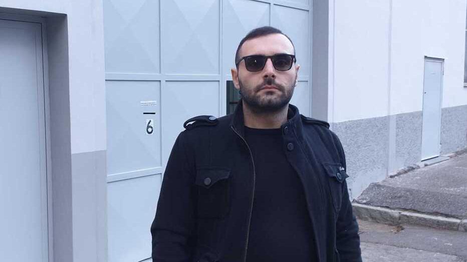 Prato, urla “pagliaccio” al sindaco e viene multato di mille euro