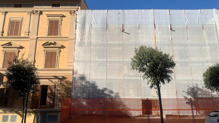 Ferrara, super bonus: palazzi a metà