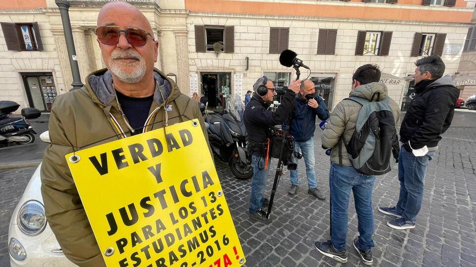 Strage Erasmus, nuovo appello a Mattarella: «Lo Stato prenda posizione»