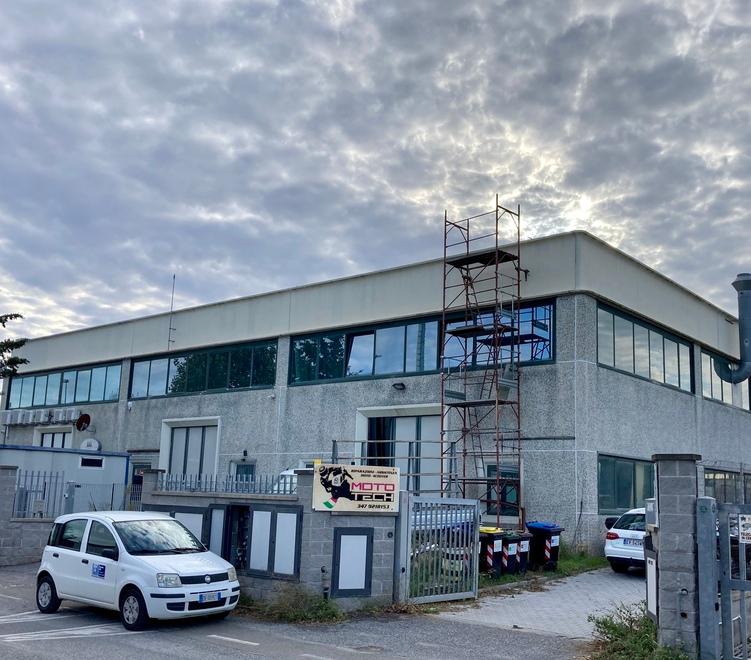 Rosignano, operaio precipitato: i tecnici Asl indagano sui sistemi di sicurezza 