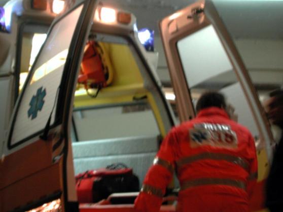 Tragedia sulla strada per Buddusò: un 55enne muore nello scontro tra un’auto e una moto