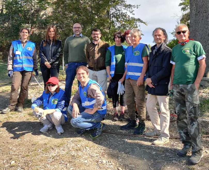 Animali selvatici curati e liberati  sotto la grande quercia di Rondinara 