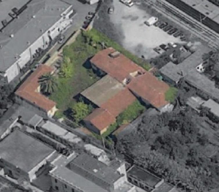 L’intero complesso Residenze Quercioli che sarà demolito