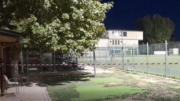 Contrassegni dei vigili del fuoco all’impianto di via Calamandrei