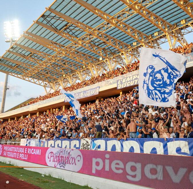 Nella foto di Autovino tifosi dell’Empoli al Castellani