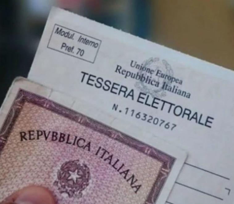 «Noi, cittadine entusiaste di votare a Sassari ma ancora senza tessera elettorale» 