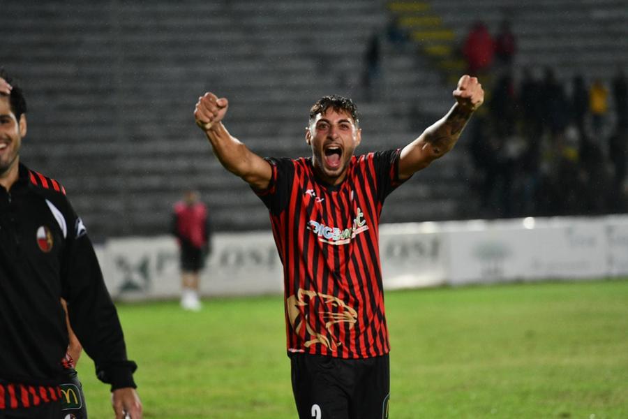 Con il Rimini una grande Lucchese: finisce 2-1