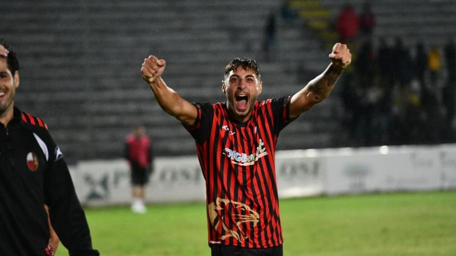Con il Rimini una grande Lucchese: finisce 2-1