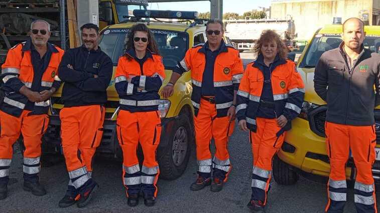 La squadra di volontari della Vab impegnati nelle Marche. Barbieri è il secondo da sinistra