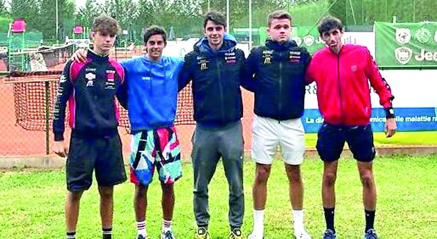 Gli Under 16 battono anche Vicenza: è finale scudetto per il Tennis Italia 