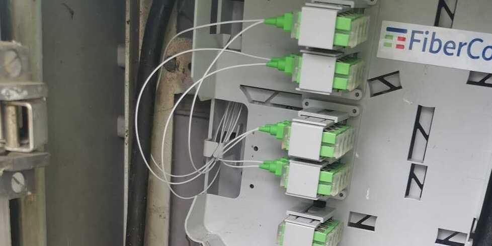 Fibra, accordo per la rete apuana