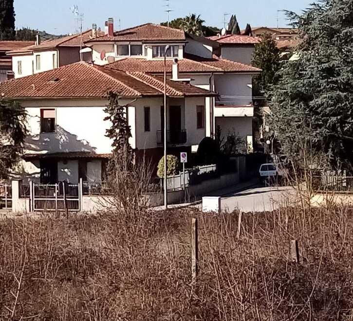 “Vittoria” dei residenti il ripetitore di Iliad non sarà vicino alle case