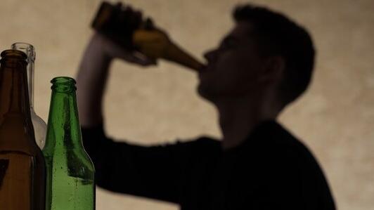 «I nemici dei ragazzi? Alcol, nuove droghe e psicostimolanti»