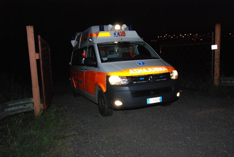 Auto finisce fuori strada fra Santadi e Sant’Anna Arresi: 27enne muore, feriti i 3 amici
