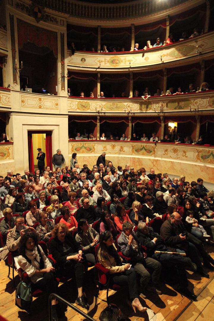 Circo, musica e prosa nella nuova stagione del teatro Tagliavini 