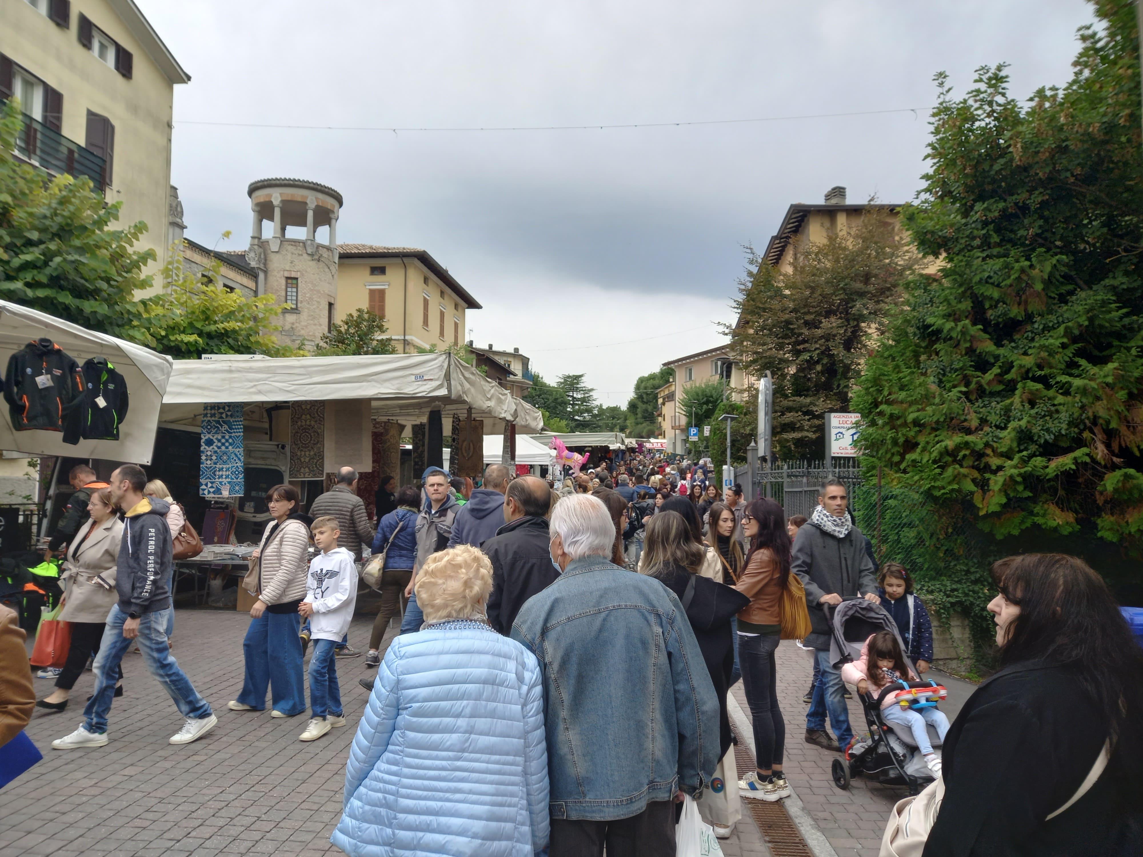 La Fiera di San Michele torna ad affollare il centro