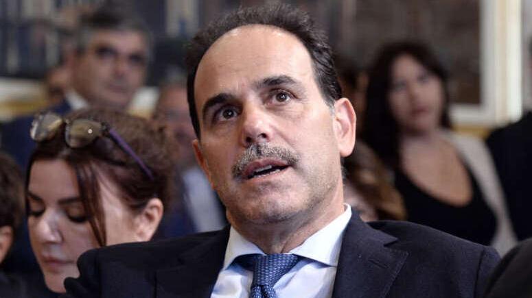 Il centro-destra vince anche in Toscana, resiste solo Firenze. Marcucci: «Ammetto la sconfitta»