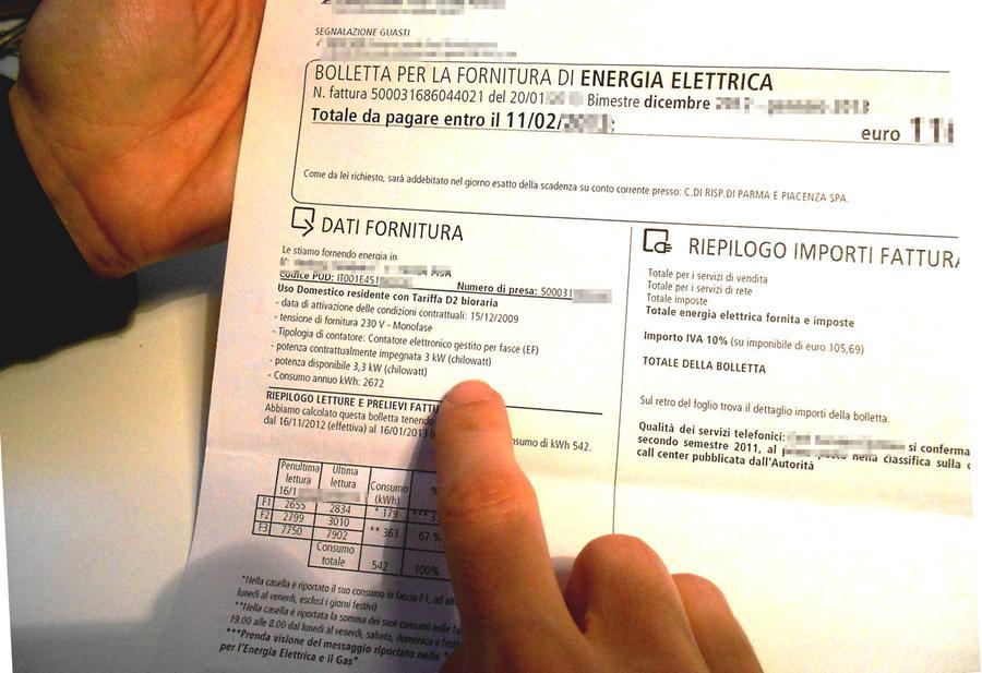 Caro energia e bollette pazze: «Fate attenzione ai contatori»